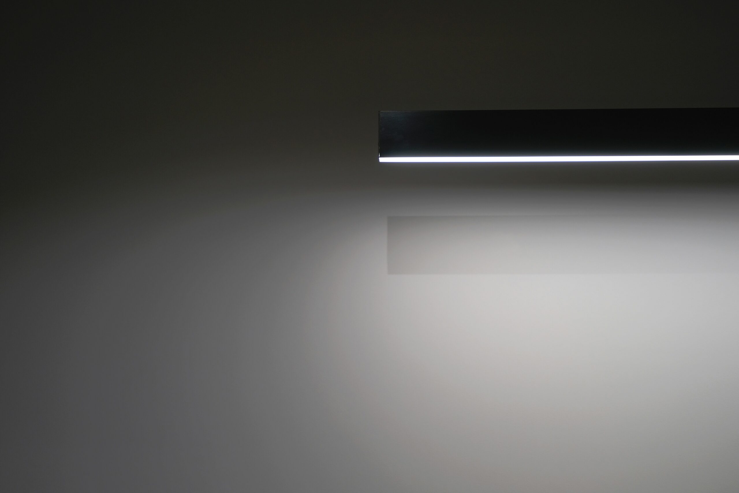 smart lighting in modern furniture