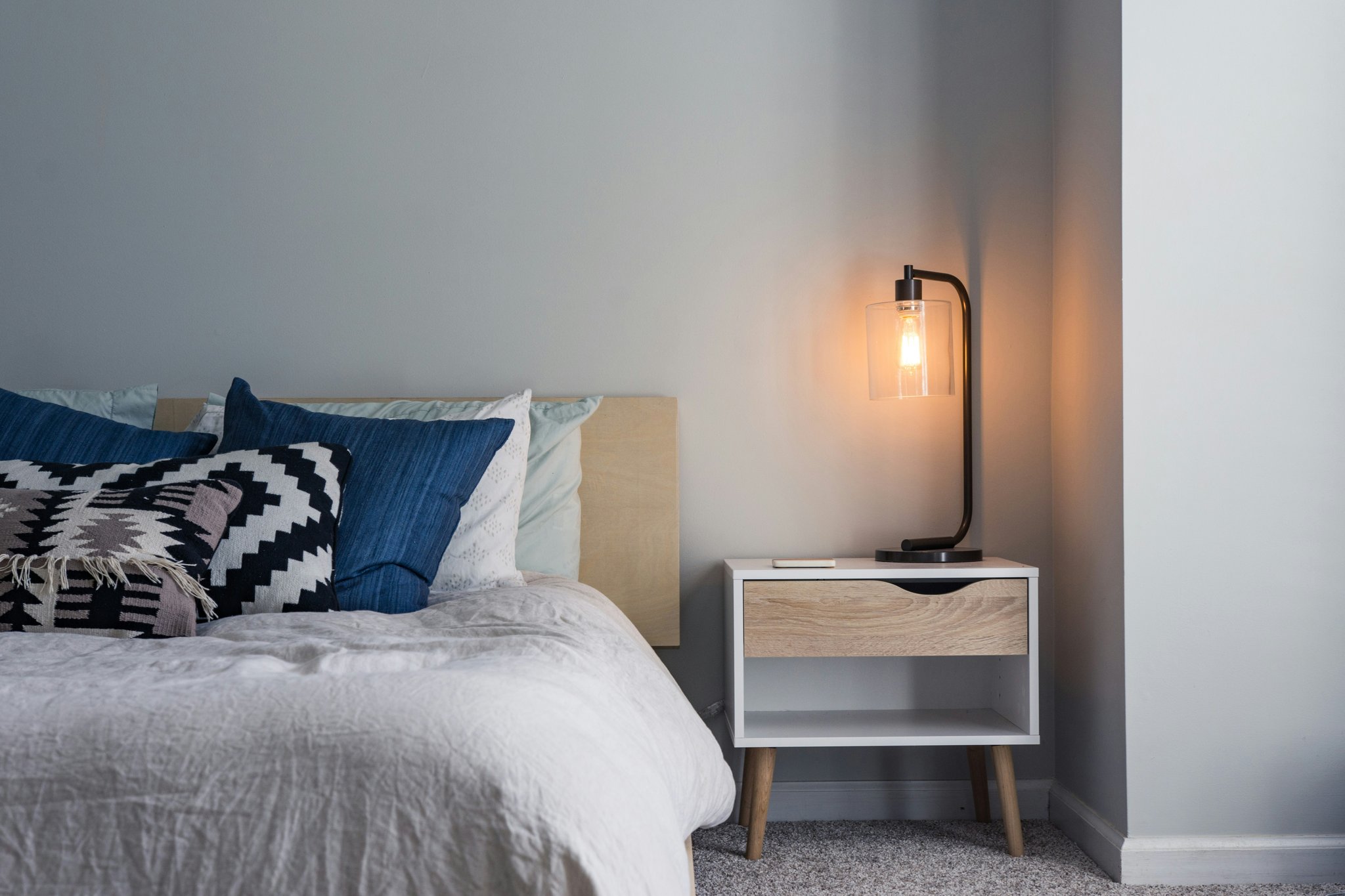 The Ultimate Guide to Wireless Home Furniture: Transforming Homes with Smart Technology