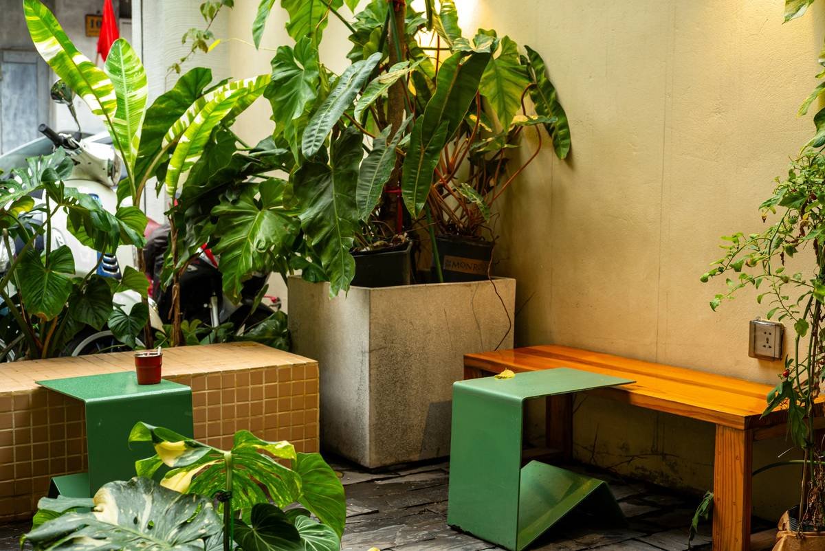 Smart Furniture Sustainability Tips: How to Make Your Tech-Infused Home Eco-Friendly