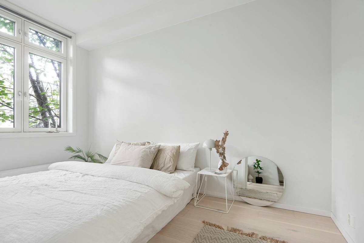 7 Sleek Smart Furniture Trends That Are Redefining Modern Living Spaces