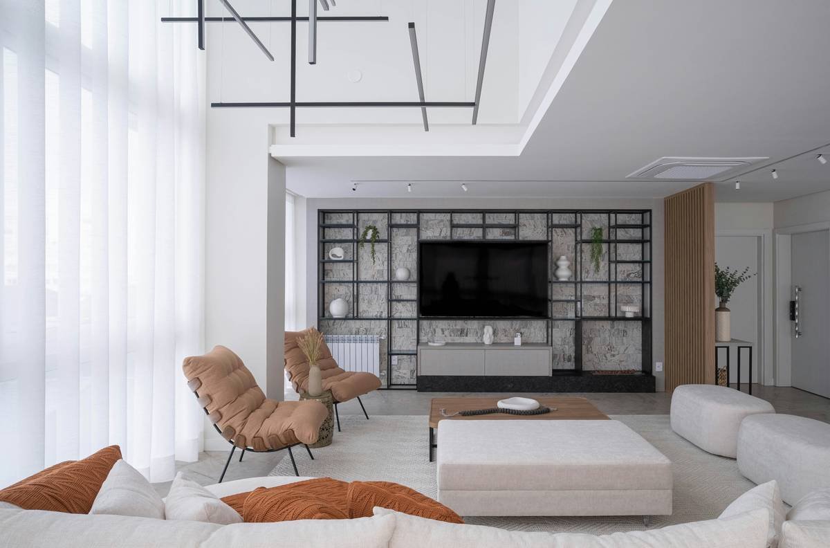Smart Furniture Luxury Trends: The Intersection of Comfort, Tech, and Style